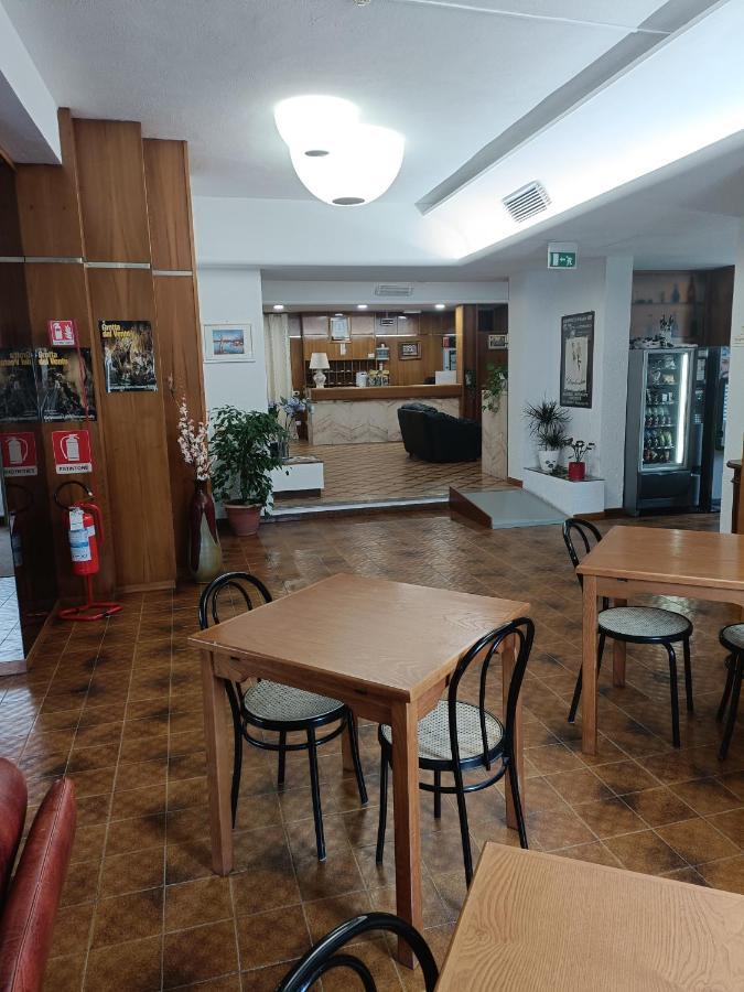 Hotel Alba Serravalle Serravalle Pistoiese Esterno foto